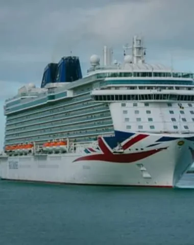 Escale du Britannia, le jeudi 24 avril 2025