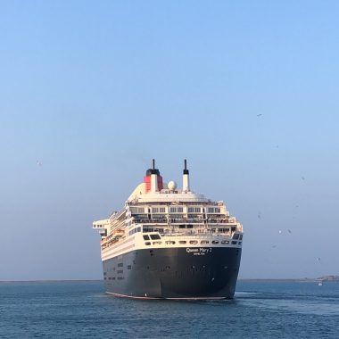 Escale du Queen Mary 2 à Cherbourg