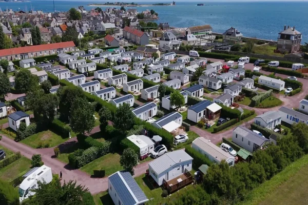 Réveillez-vous face à la mer : nos campings avec vue sur mer